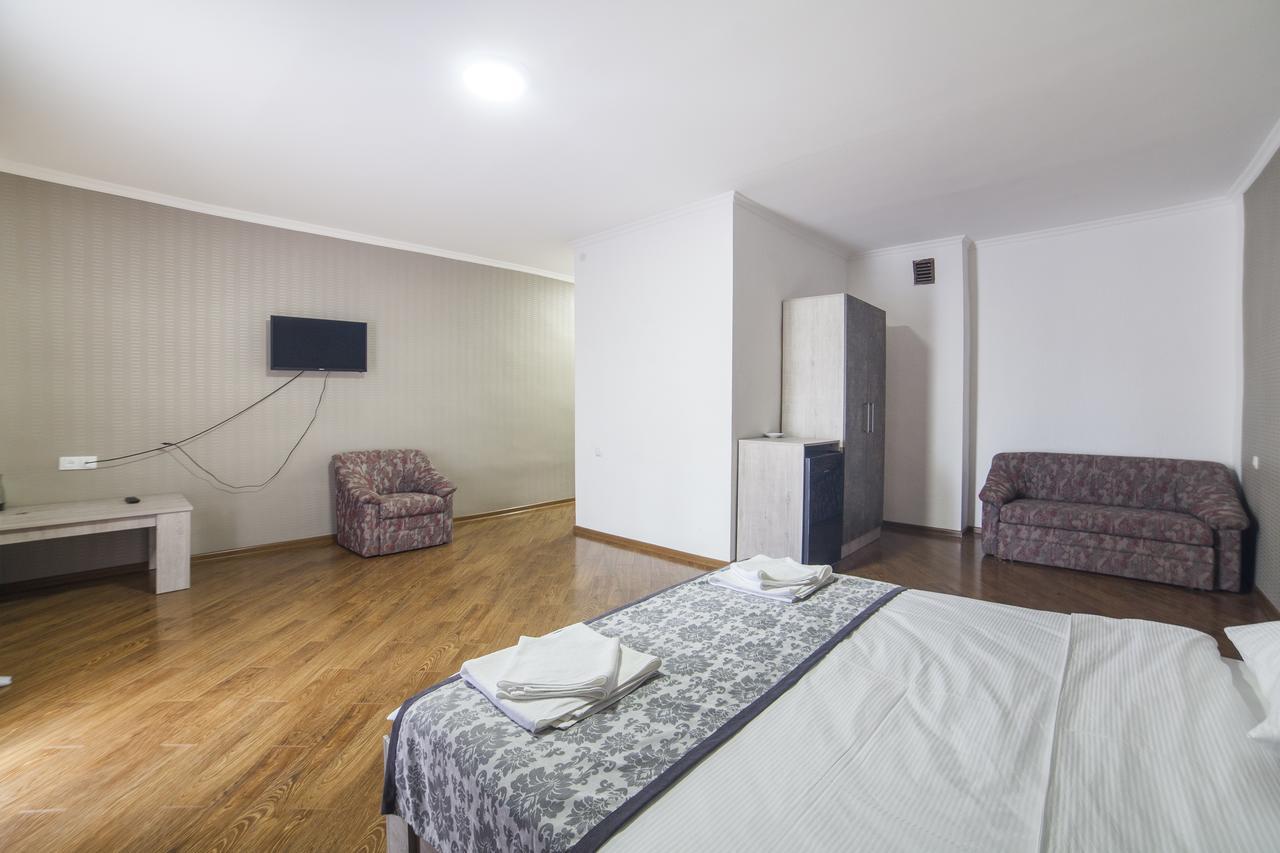 Vardzia Cave Hotel Aspindza 외부 사진